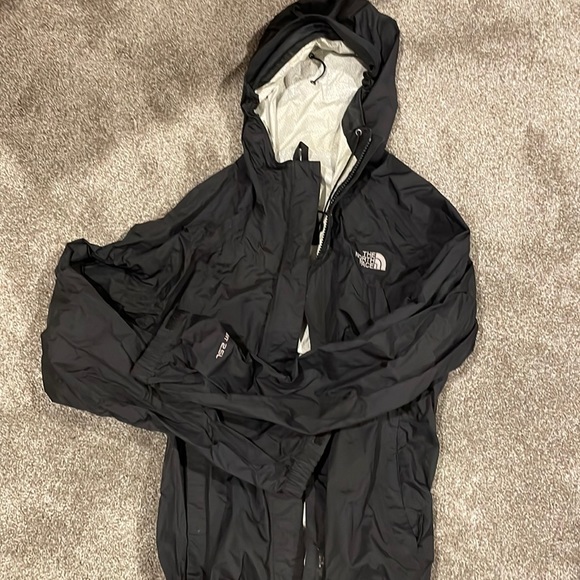 Black shell - Picture 1 of 1